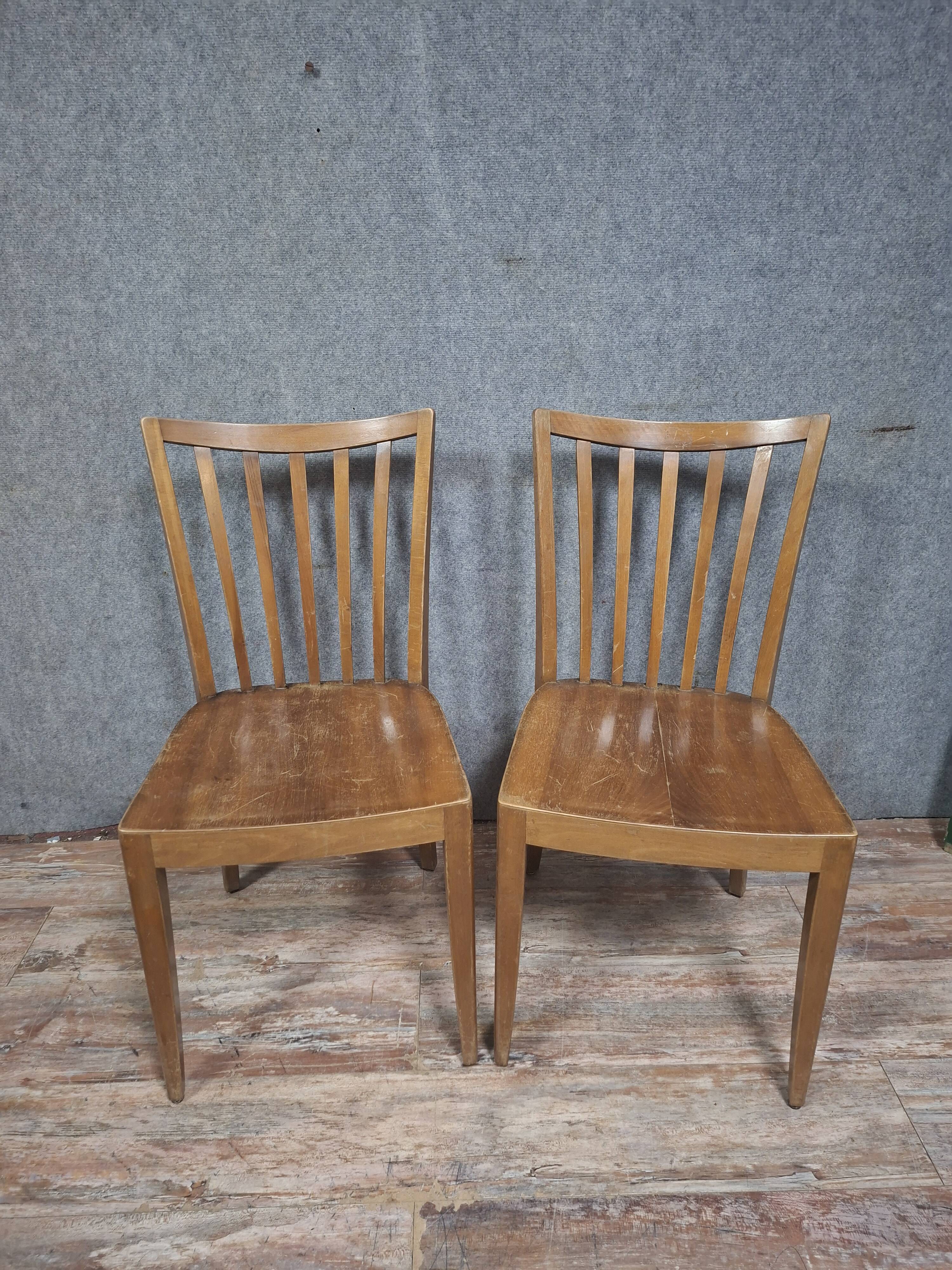Paire de chaises vintage en bois clair, au design sobre et élégant, ( 1950)