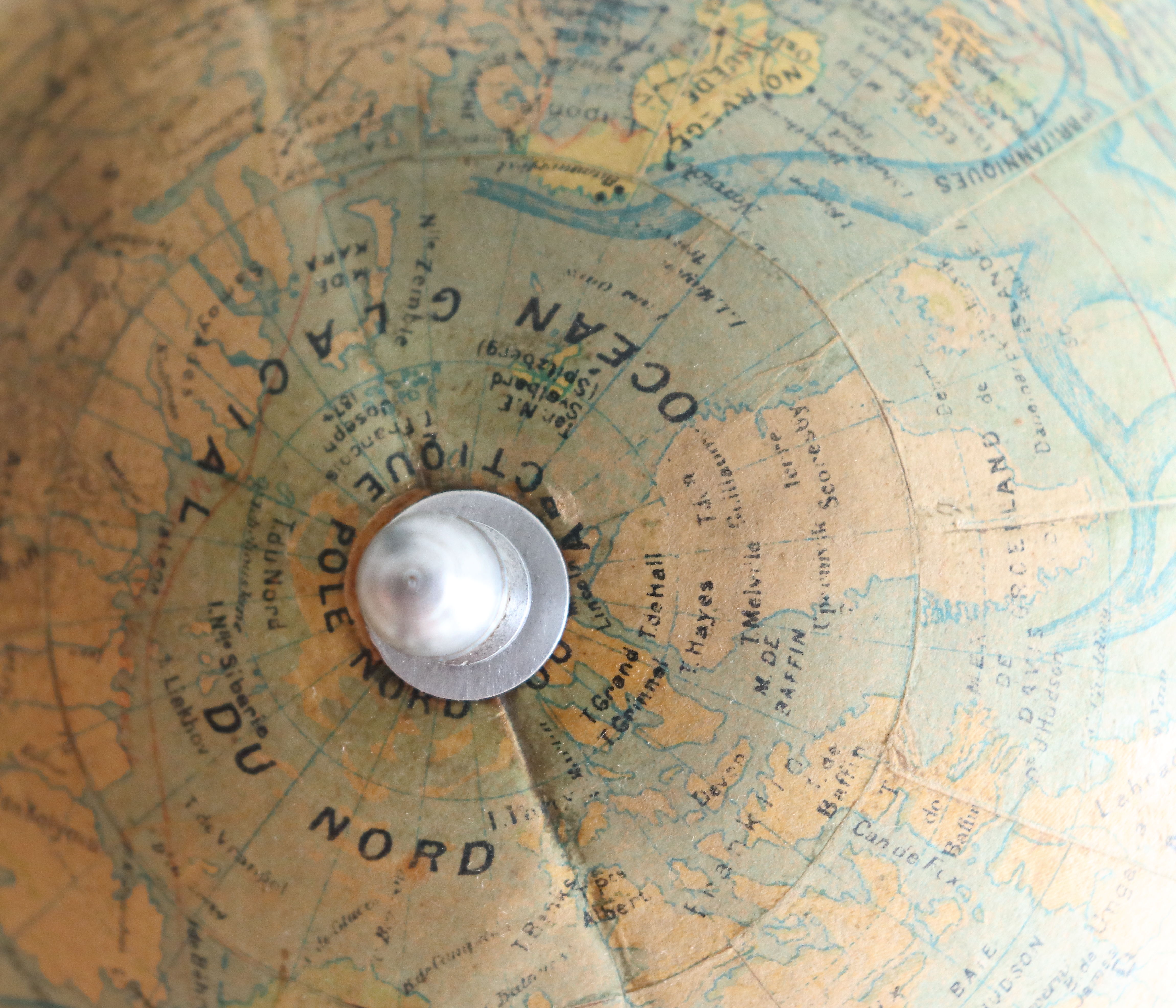 Globe world map J. Forest for Girard Barrère and Thomas on wooden base, 50s