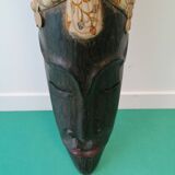 Ethnic wall mask carved wood and printed fabric – 101 cm