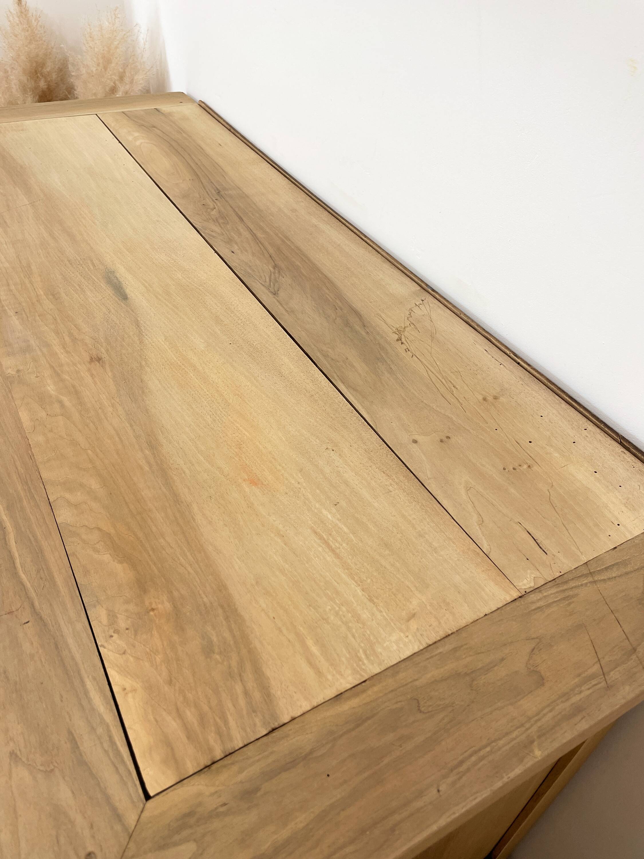 Antique two-body buffet in solid wood (restored)