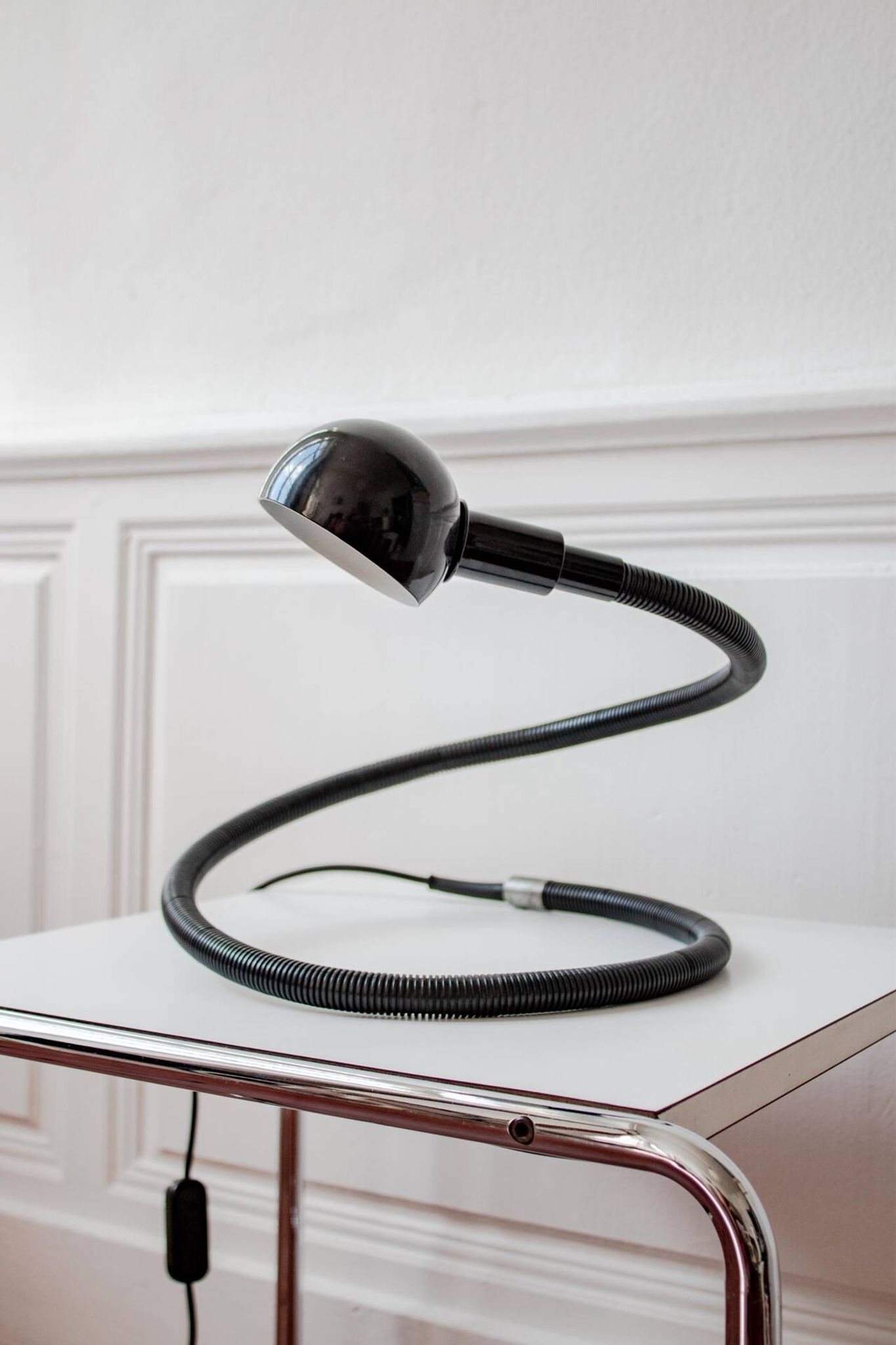Black Hebi lamp by Isao Hosoe for Valenti, large version, 1970s.