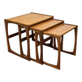 Série de 3 tables gigognes anglaises de la marque Gplan des années 1970 en