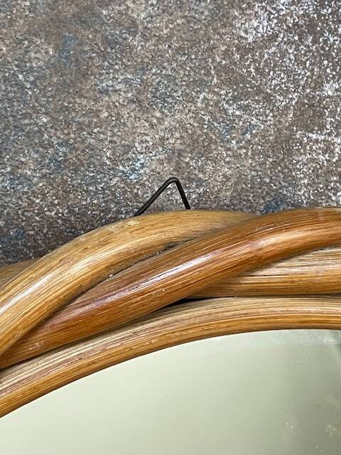 Miroir vintage en rotin