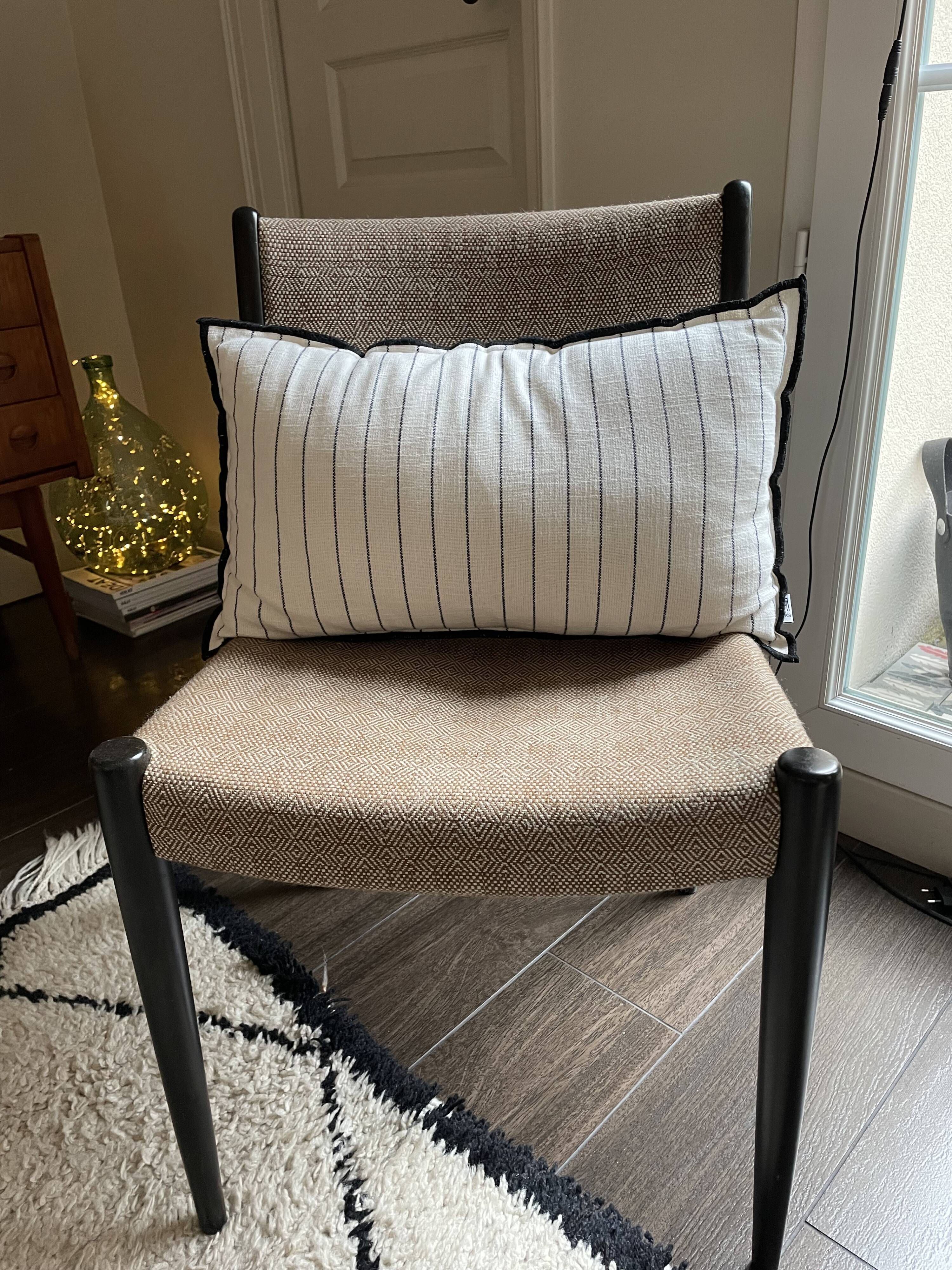 Set of 2 chairs, Scandinavian style