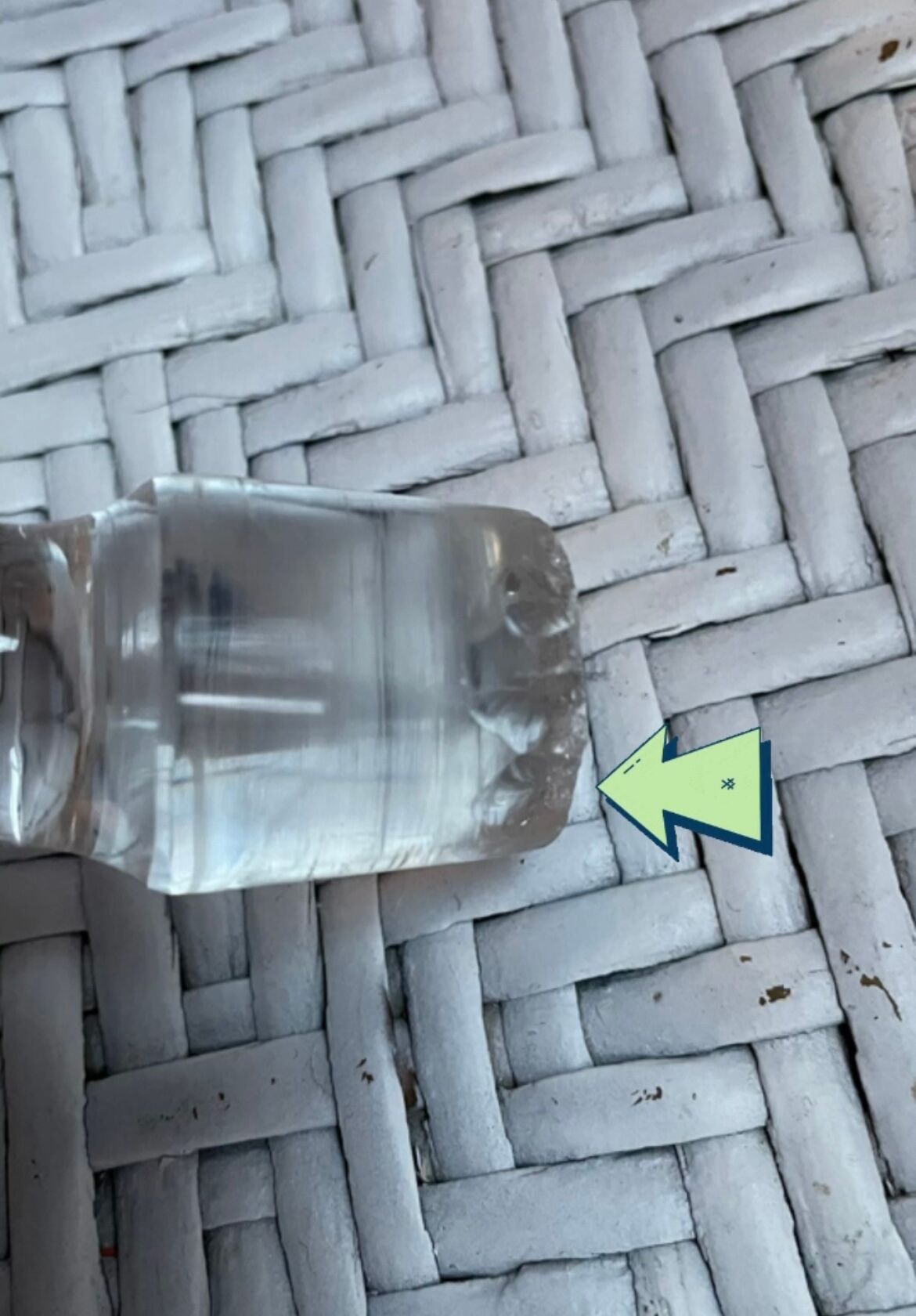 Carafon en cristal taillé H21