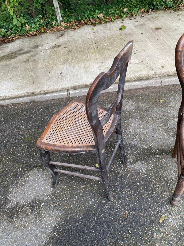 2 chaises cannées Louis Philippe du 18ème