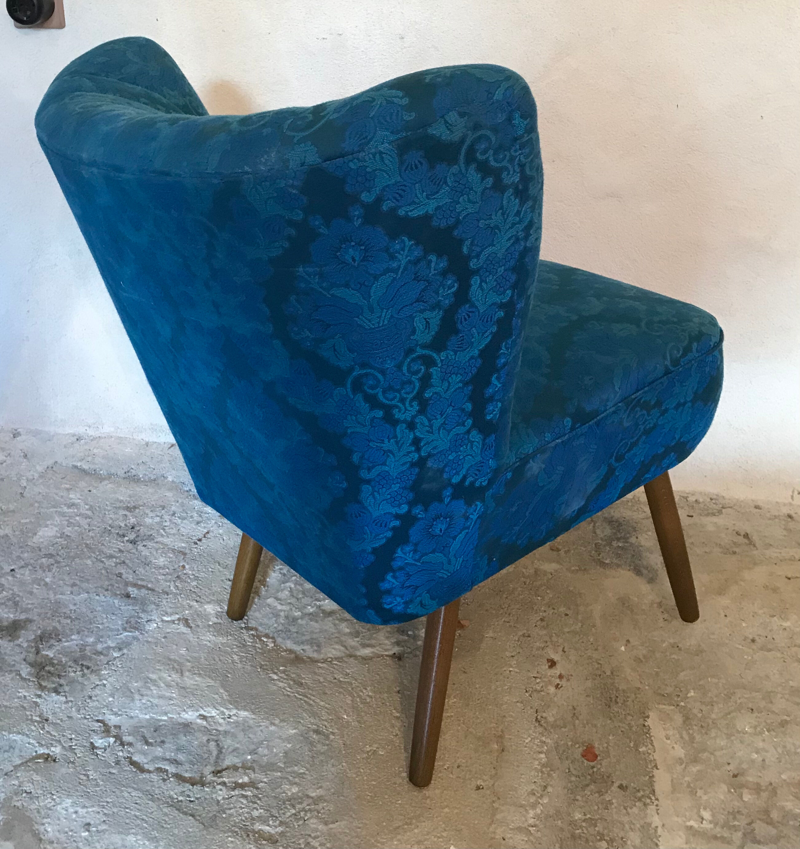 Vintage cocktail chair feet compass 1960's