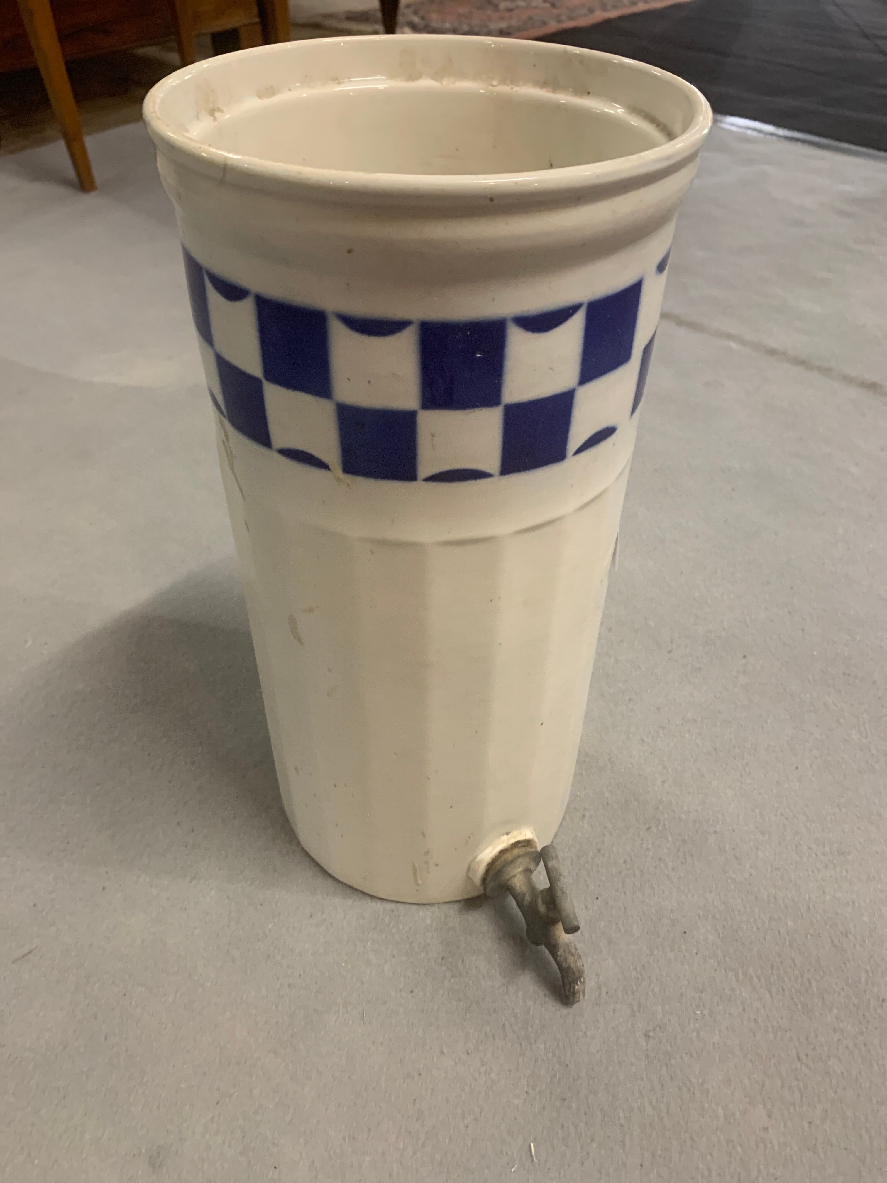 Ceramic fountain 1950