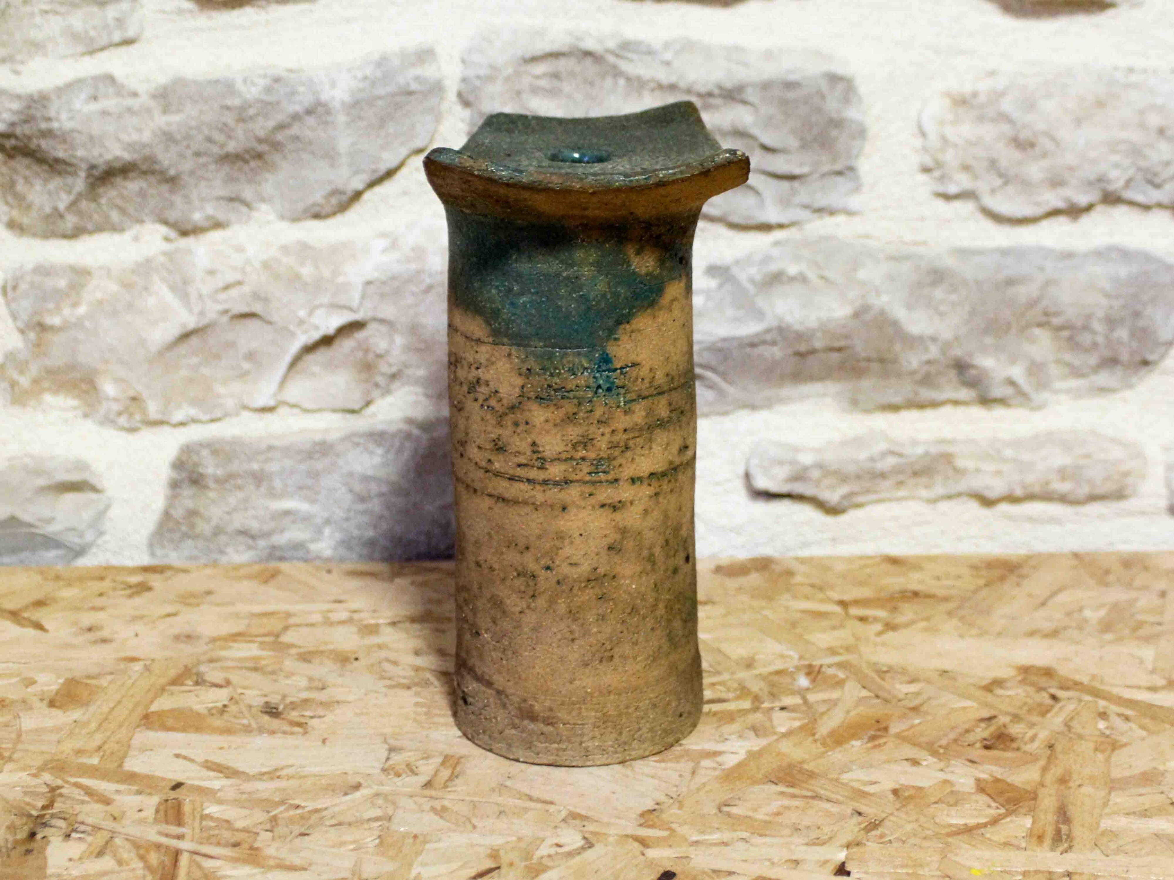 Single-flower vase in ceramic by Claude and Jean Bersoux