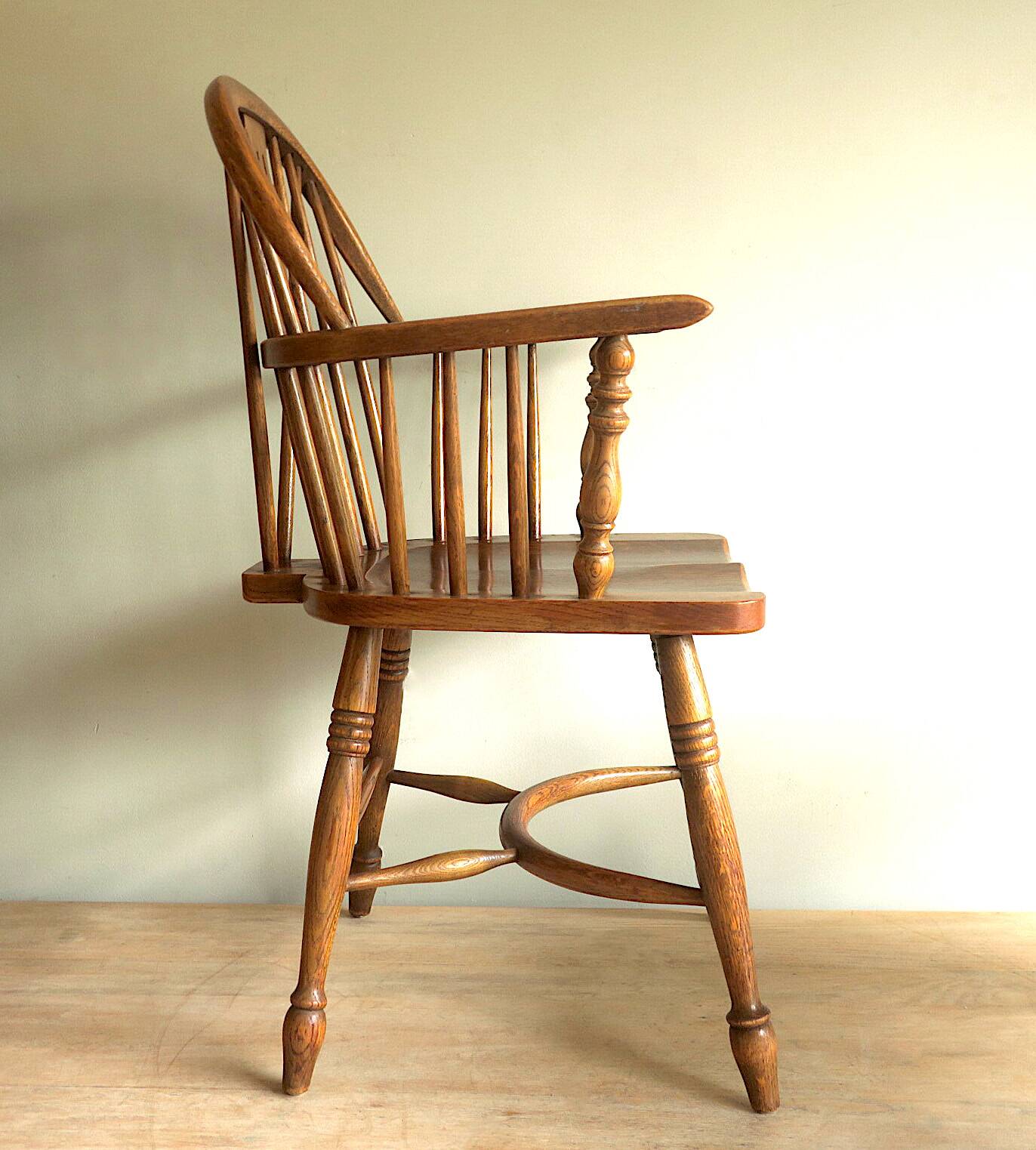 Mid century solid oak lyre-back Windsor elbow armchair, 1960s