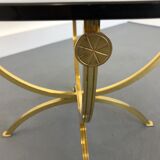 Table basse en laiton et verre fumé années 1970