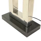 Lampe de table design Eichholtz Arlington en acier inoxydable avec base en granit 72 cm