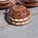 8 cups and saucers Digoin
