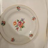 Set of 6 dinner plates and 6 dessert plates.