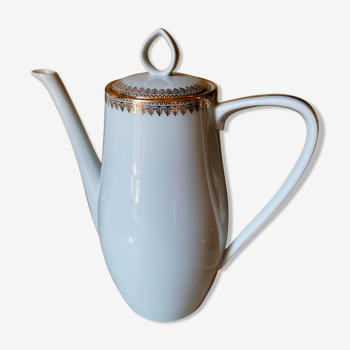 Porcelain teapot by Chastagner