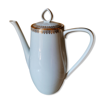 Porcelain teapot by Chastagner