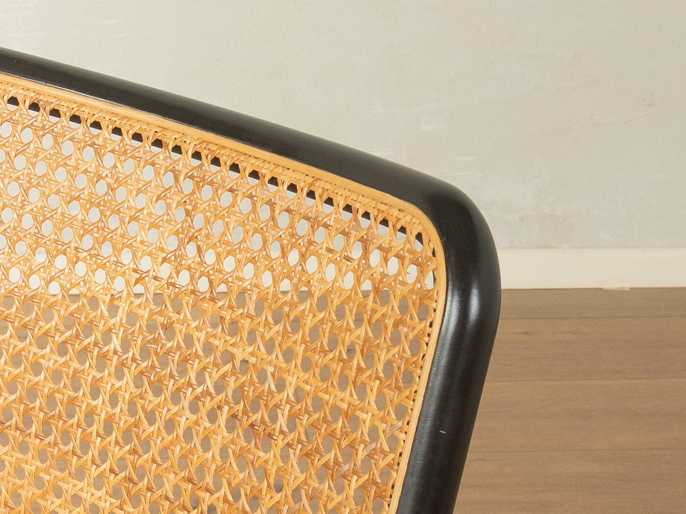 Thonet | Marcel Breuer cantilever chair