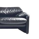 Maralunga high-end black leather sofa by Vico Magistretti for Cassina