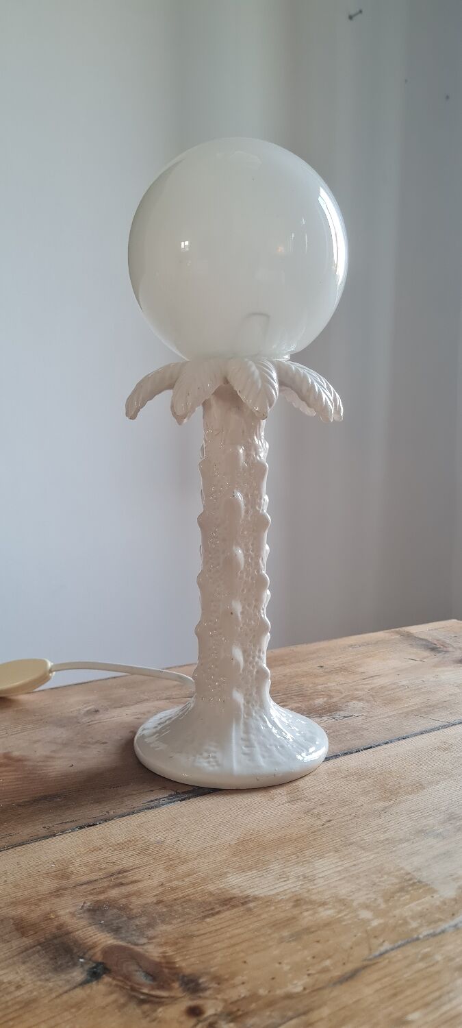 Ceramic palm lamp and white opaline globe