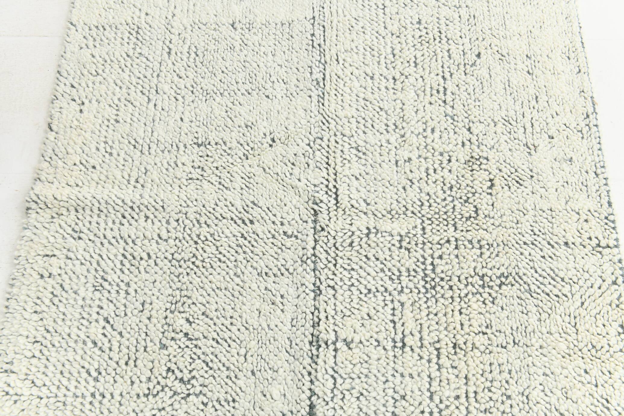 4x7 Shade Of Gray & White Neutral Vintage Rug, 136x199Cm