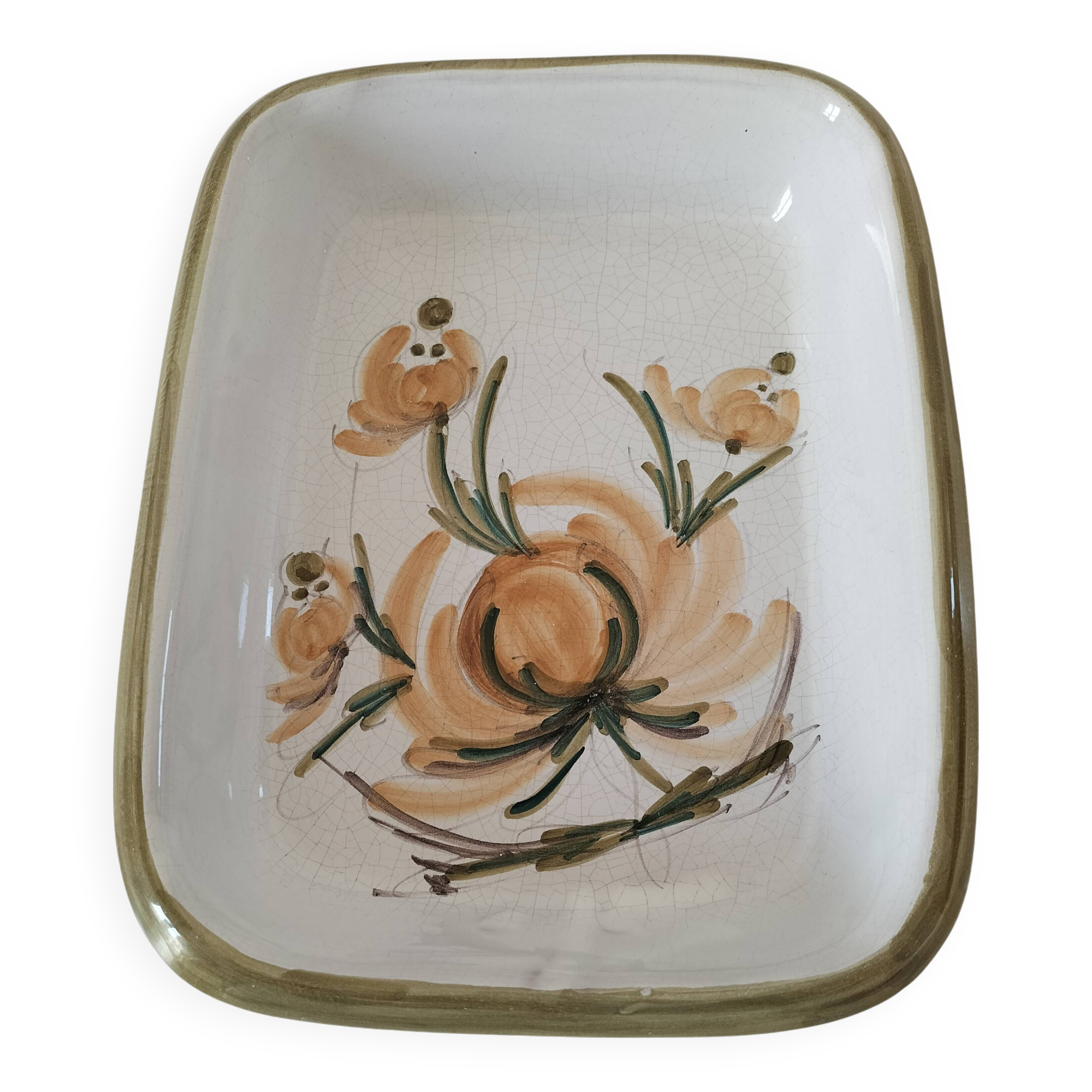 Ceramic dish from Maïthé pottery (Royan)