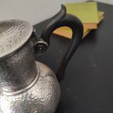 Théière ancienne english pewter hammered sheffield a la reine métal martelé