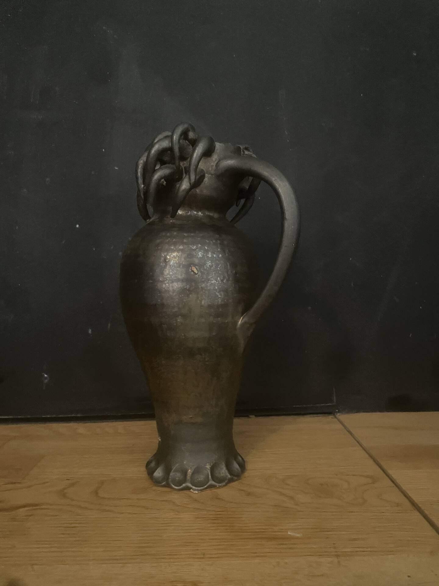 Anthropomorphic ceramic jug