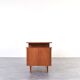 Bureau en teck des années 1960.