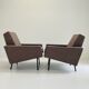 Paire de fauteuils G10 de Pierre Guariche