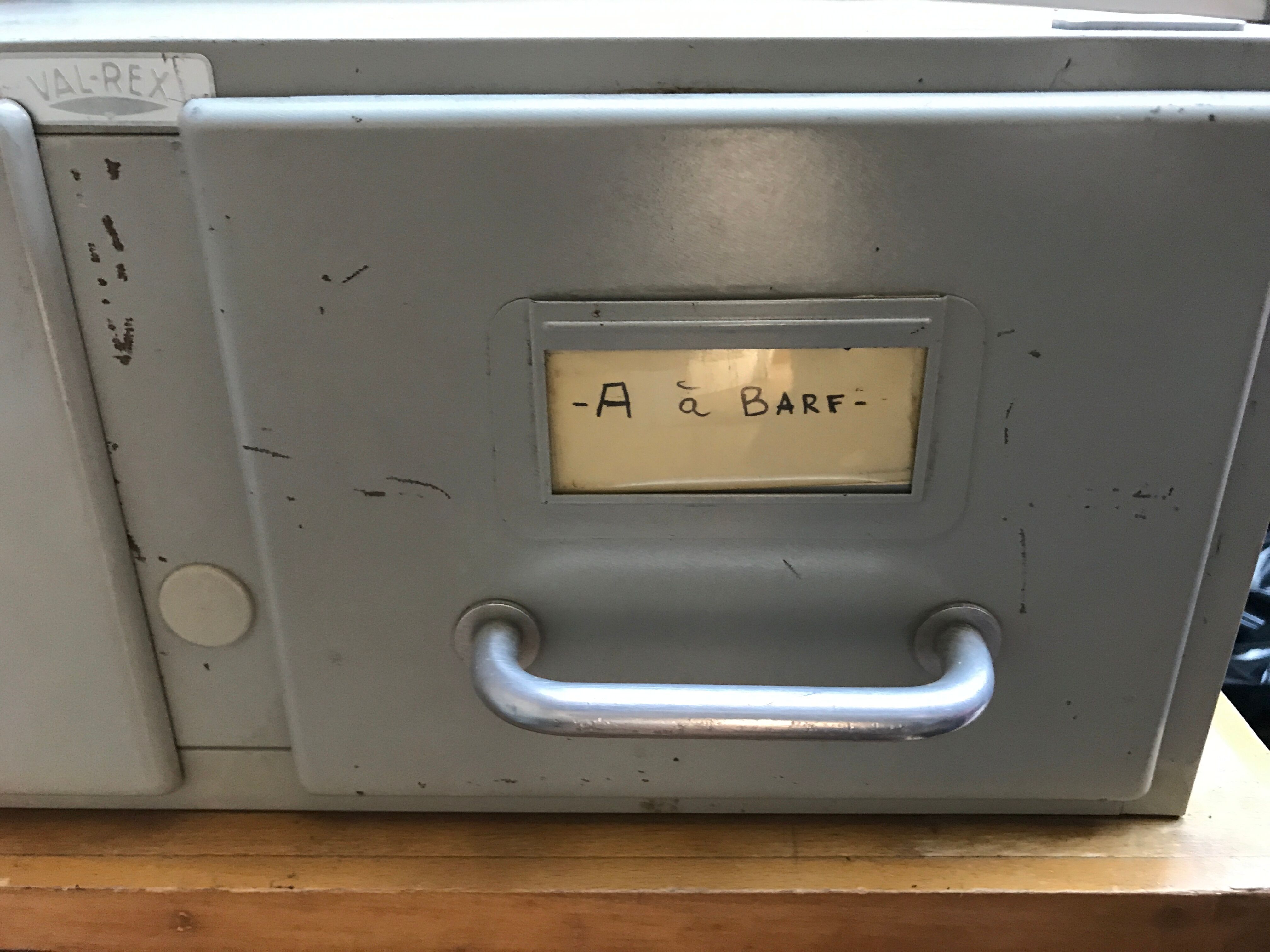 Val Rex industrial locker