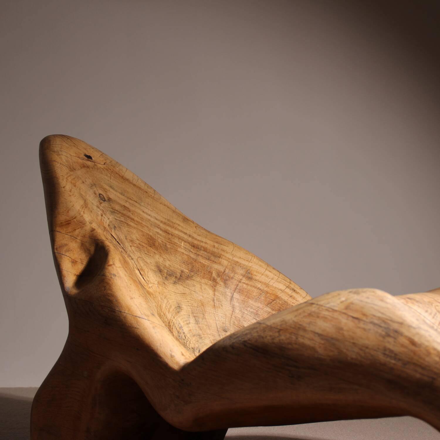 Brutalist Chaise Longue – Lounge Chair in Solid Oak | Germany 1970s