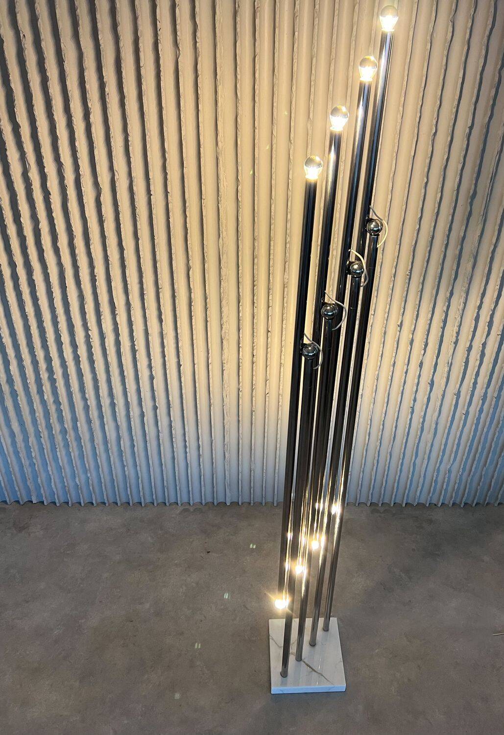 “Giraffa” Adjustable Floor Lamp by Sergio Moscheni for Selenova, Italy — 1970s