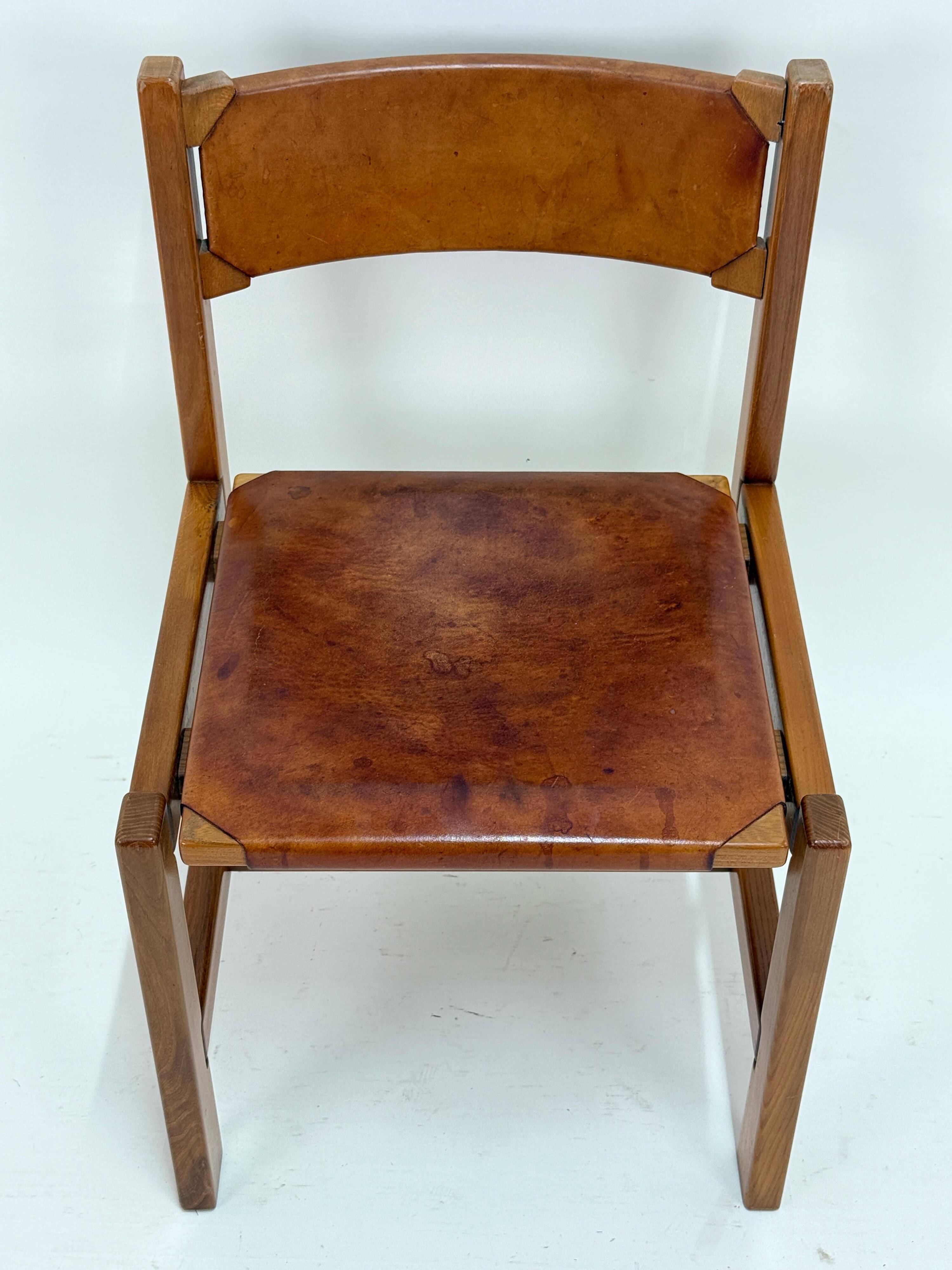 Set of 6 Maison Regain Chairs - Solid Elm and Fawn Leather - Circa 70