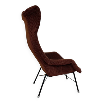 Original design fiberglass wing chair by Miroslav Navratil, 1970s