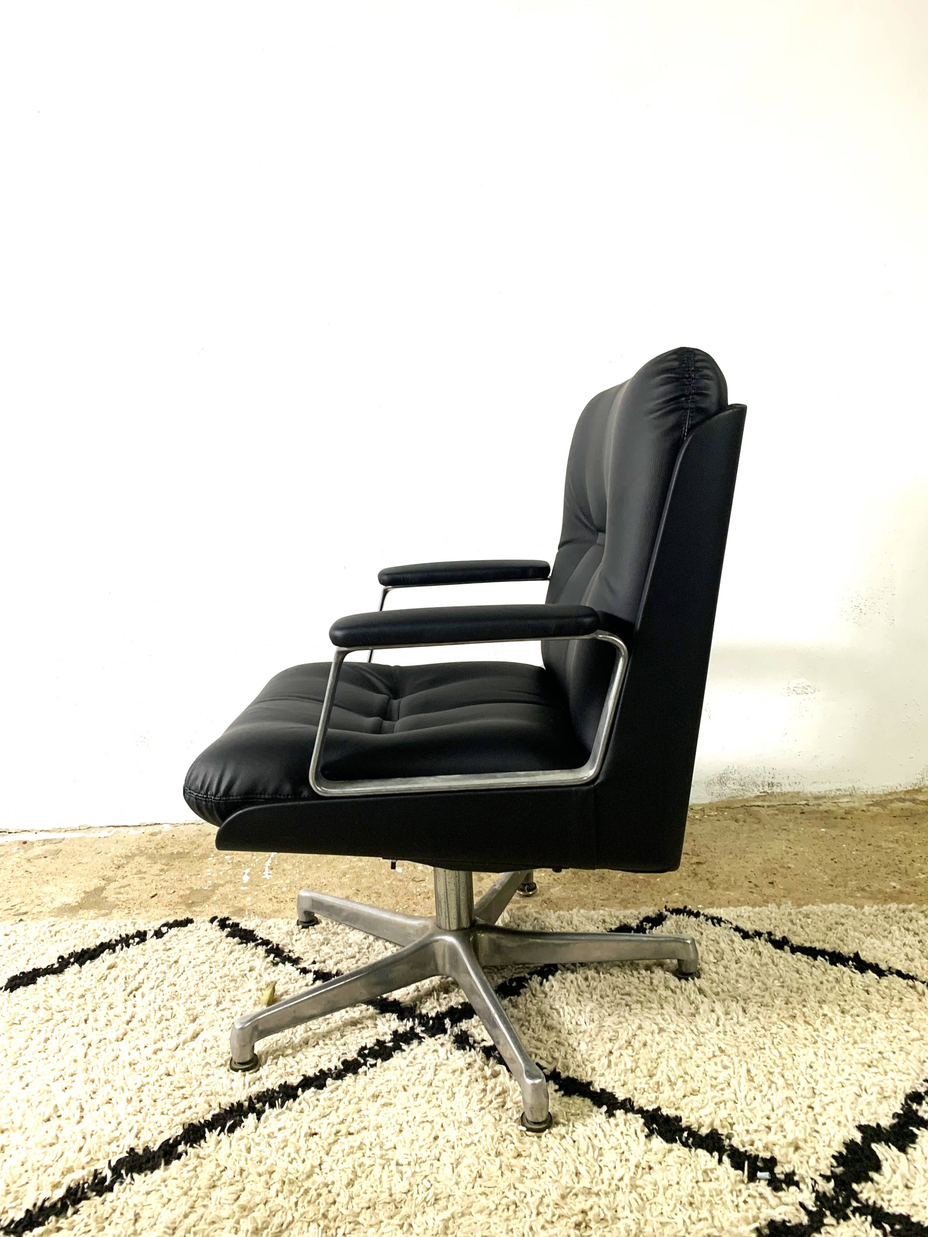 Italian Design Office Leatherette Armchair By Vaghi