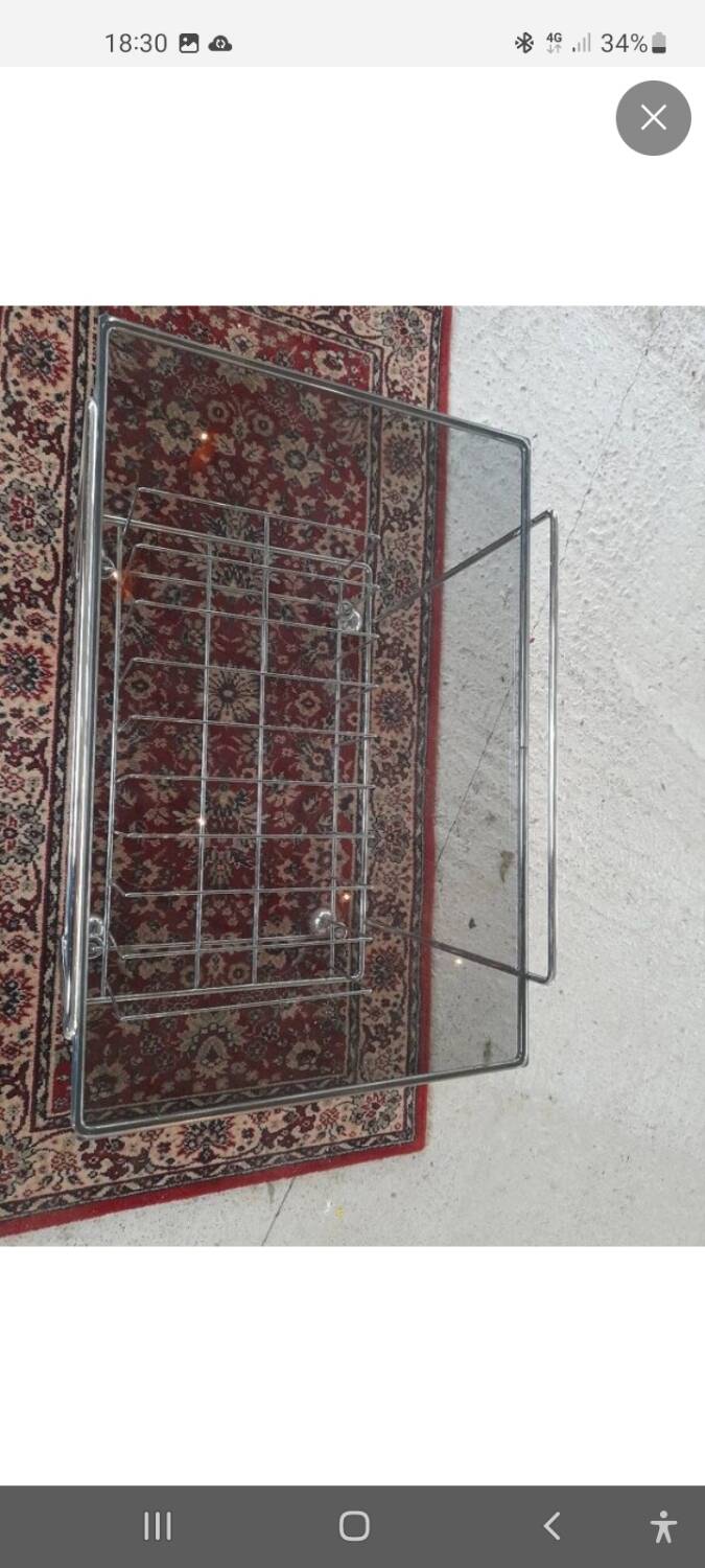 Vinyl serving trolley