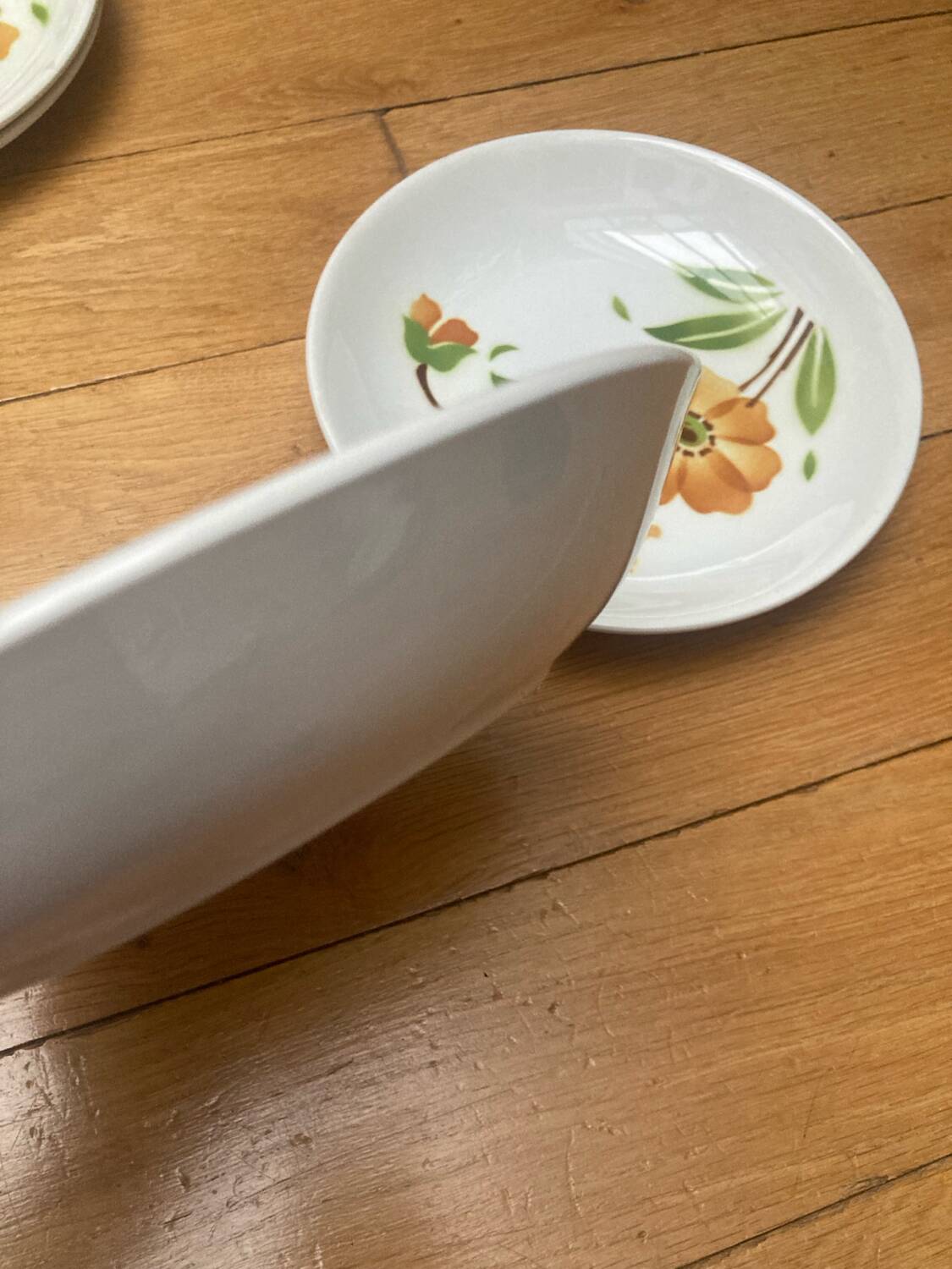 Moulins des Loups soup plates