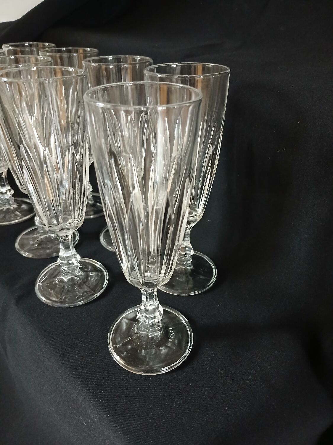 8 antique champagne flutes