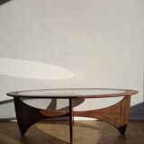 Astro model oval coffee table - designer Victor Wilkins - Edition G Plan - 1960