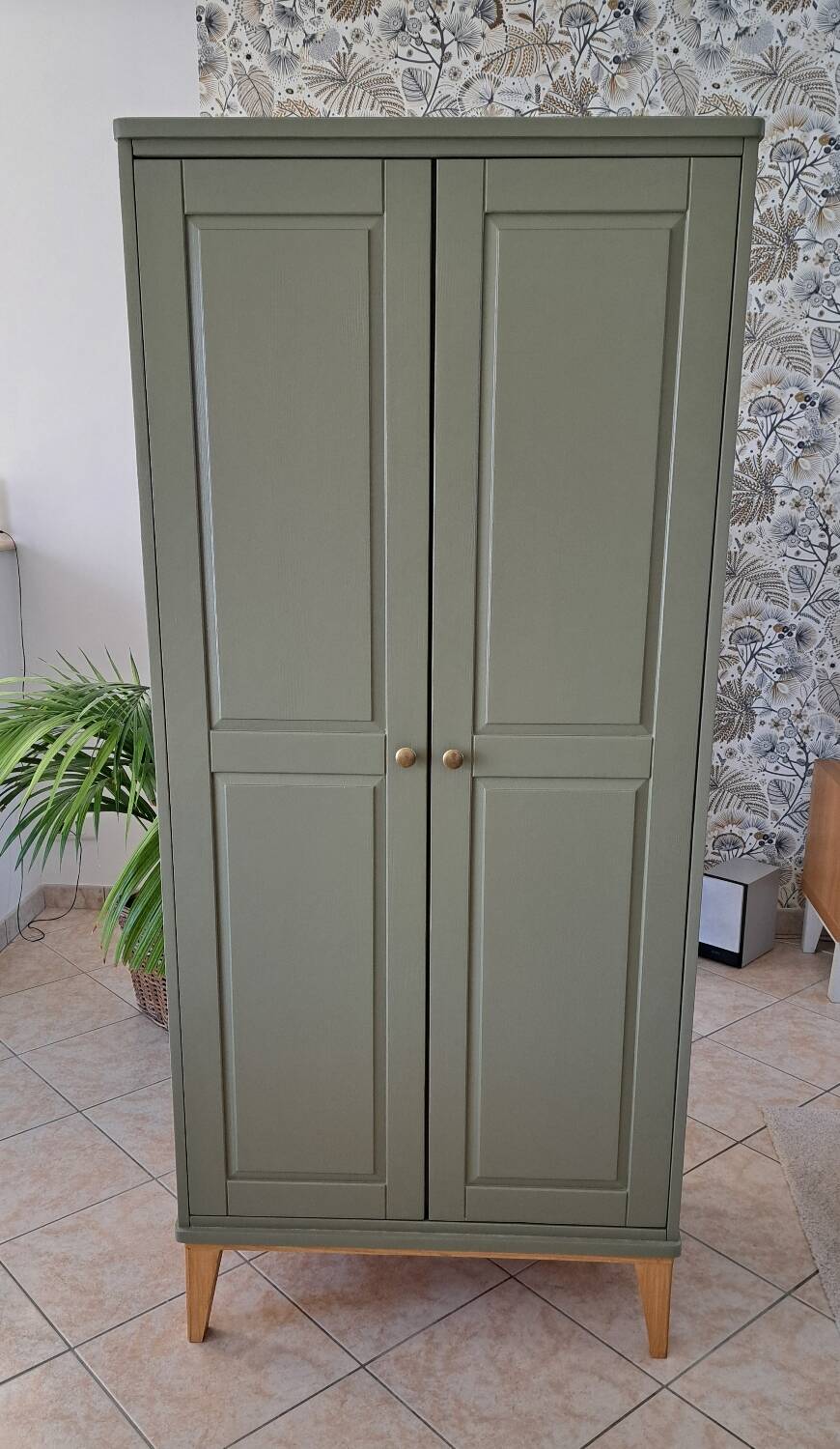 Wardrobe green Thisted