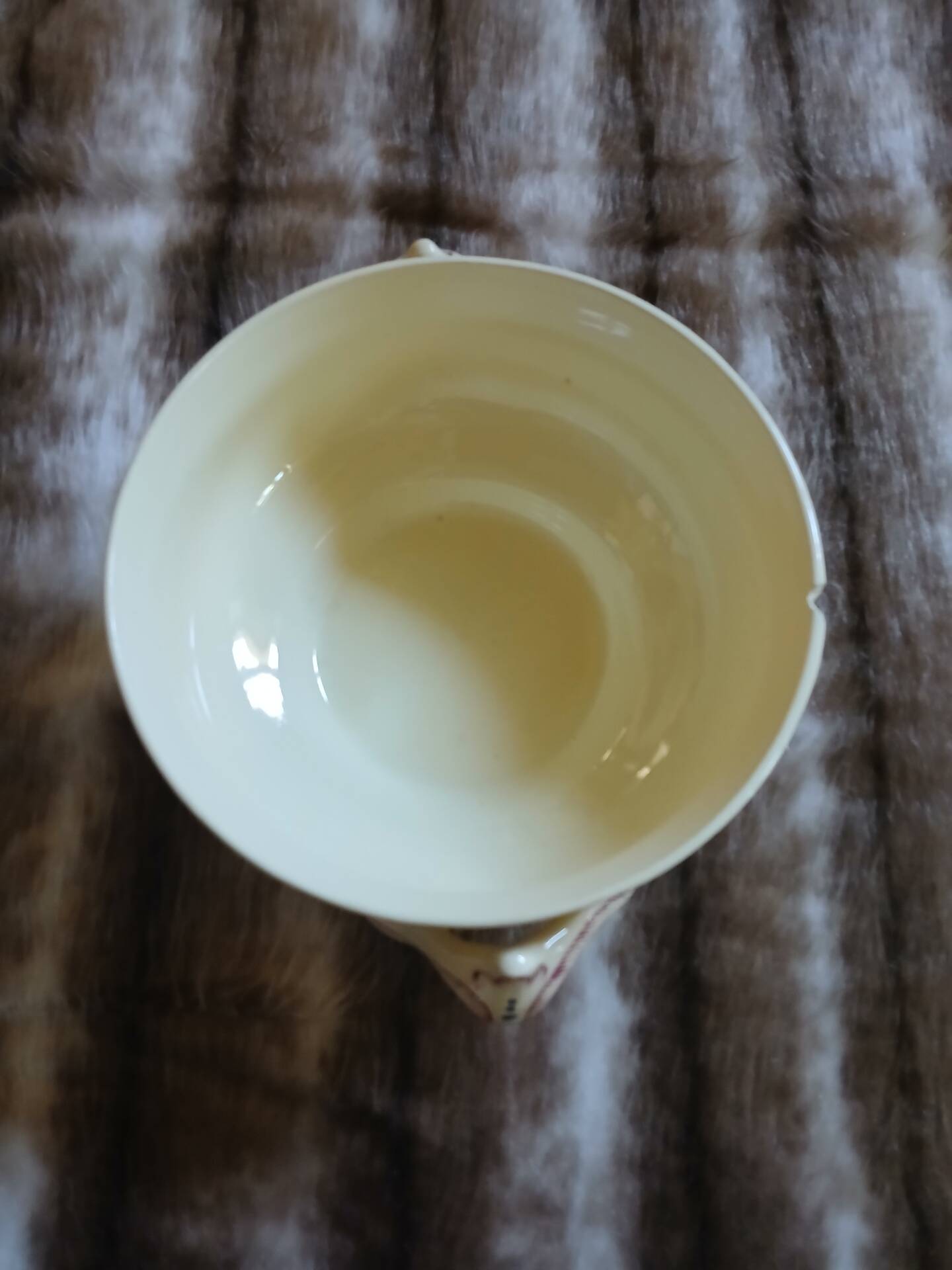 Small soup tureen in Longchamp ironstone.