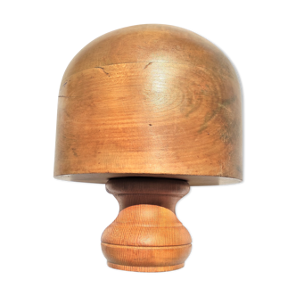 WOODEN HAT OR MAROTTE HOLDER with its SUPPORT