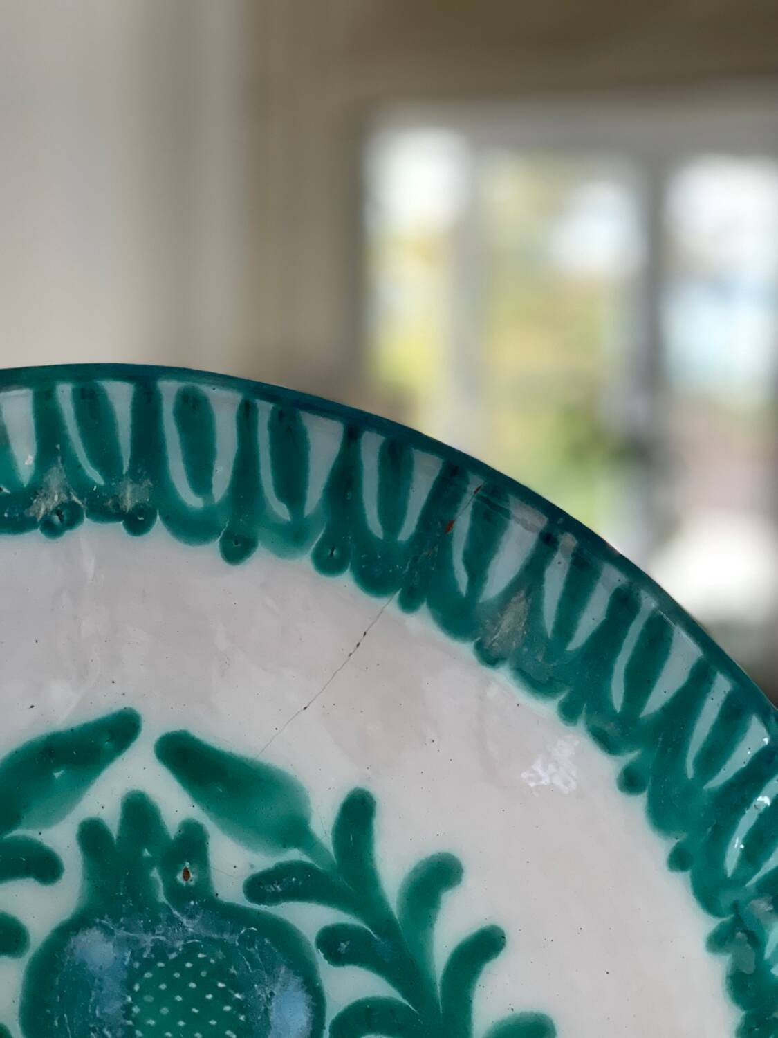 Lebrillo salad bowl from Fajalauza.