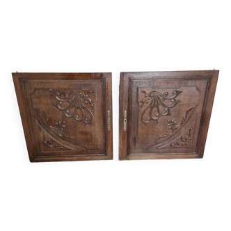 Paire de portes en bois sculpté en chêne