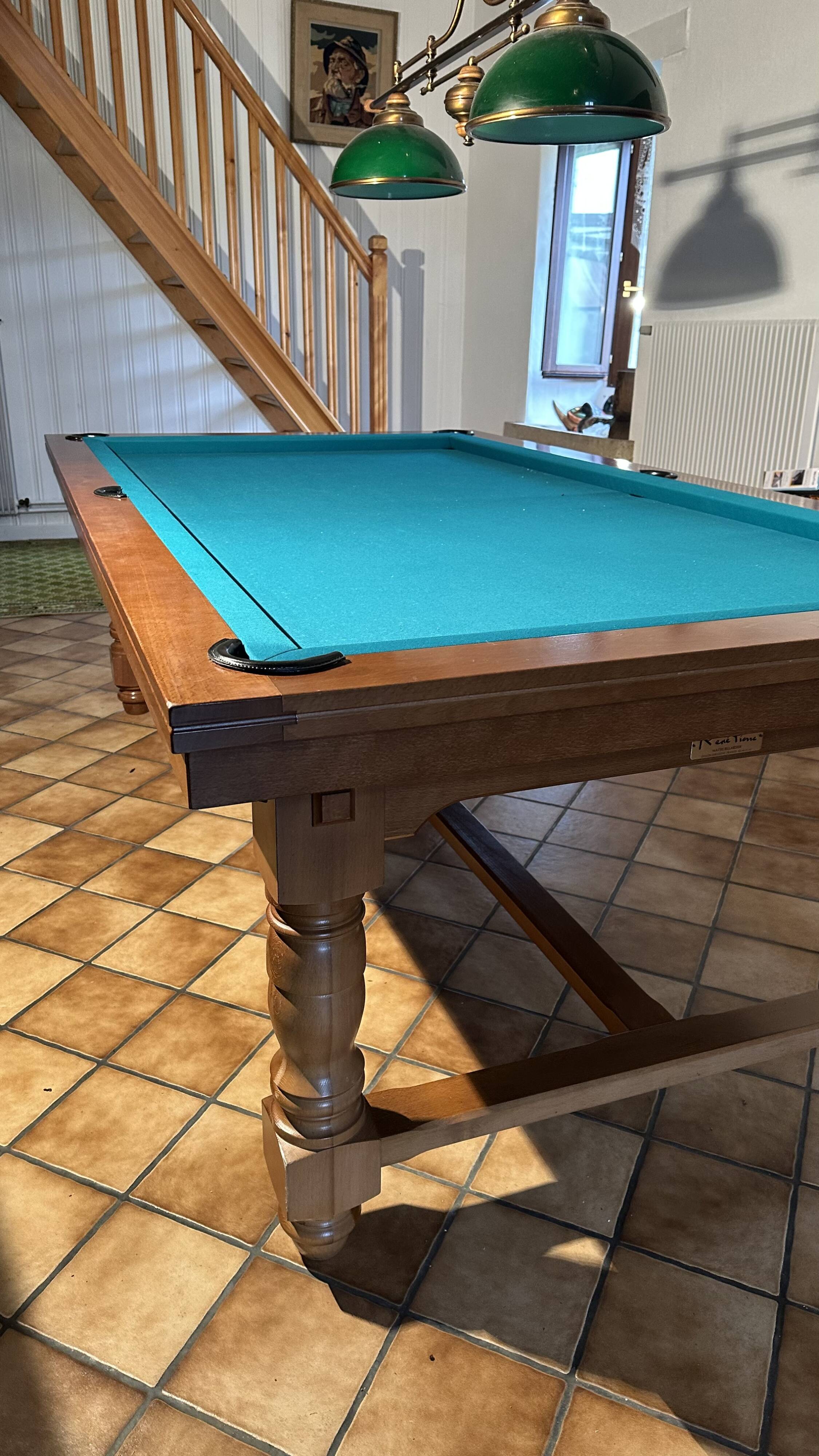 American billiards René Pierre Carrousel