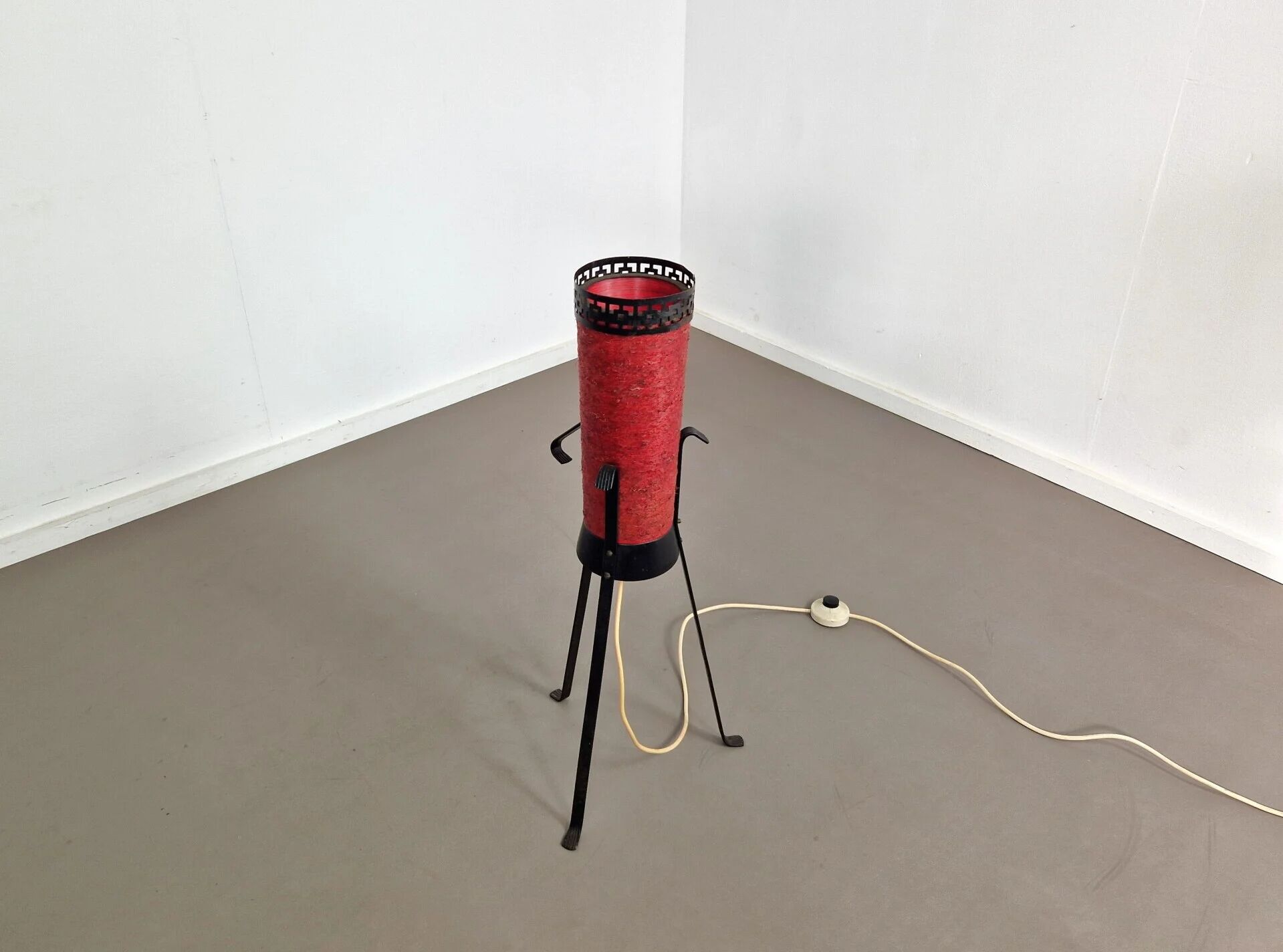 Fiberglass rocket floor lamp | Germany