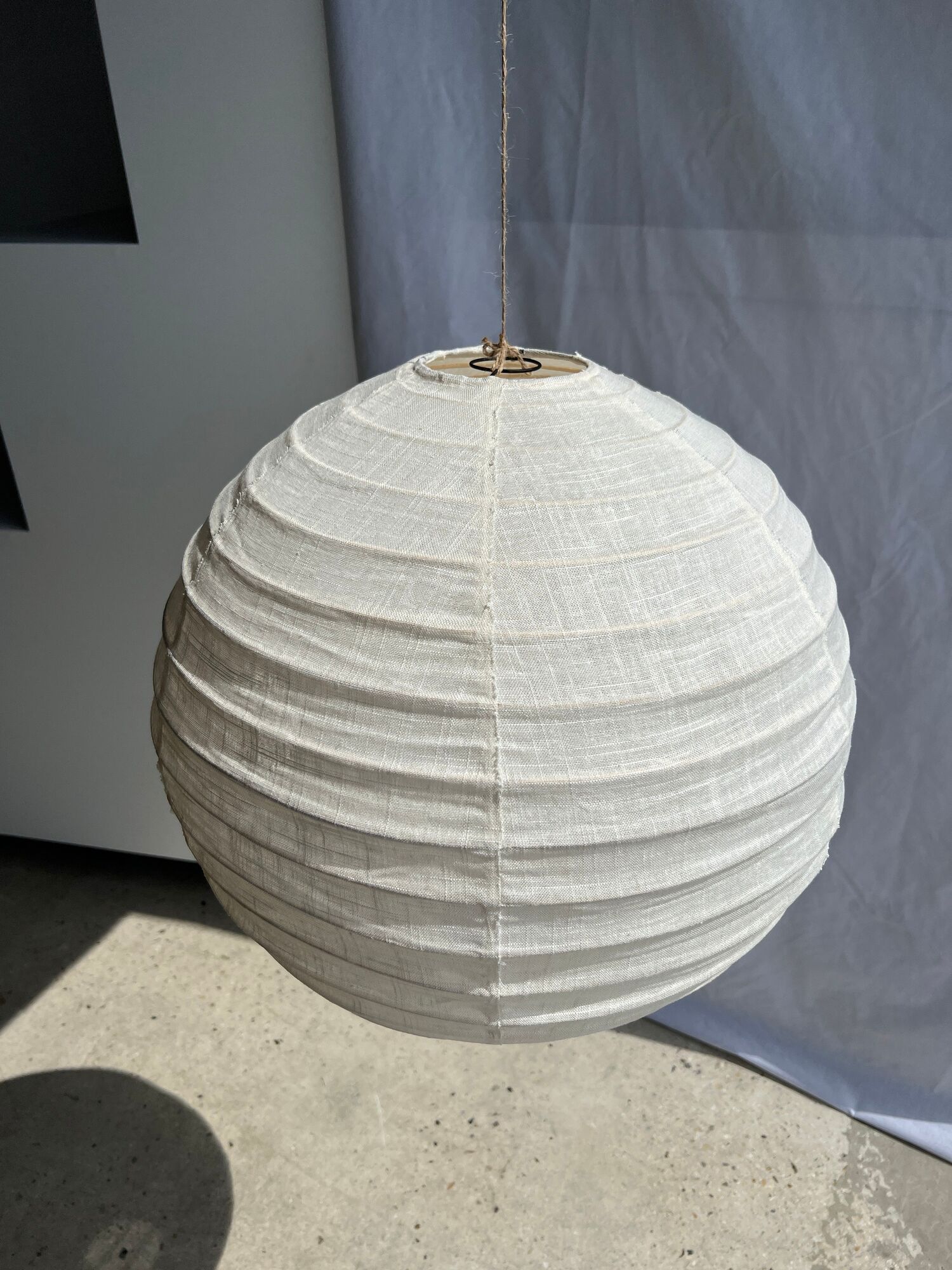 Hanging lamp in rattan and round japanese natural linen d:50