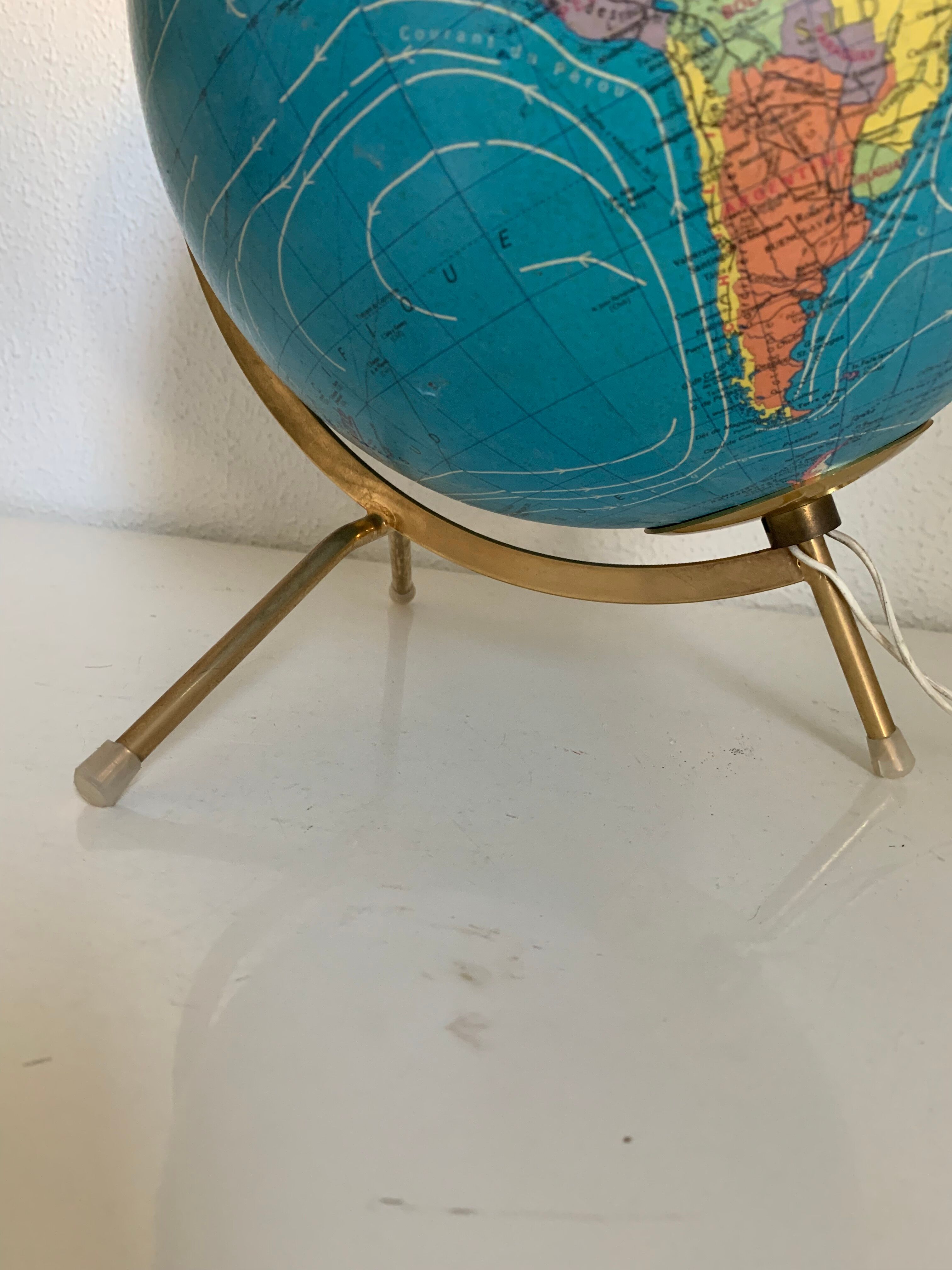 Globe vintage 1975 terrestre verre tripode doré Taride