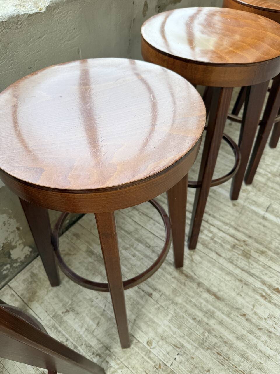 6 vintage Baumann bar stools