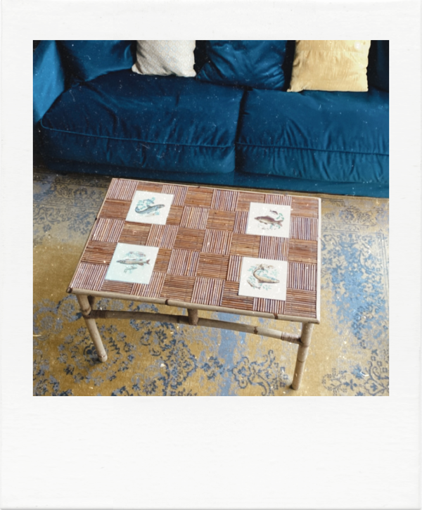 Table basse en rotin années 70